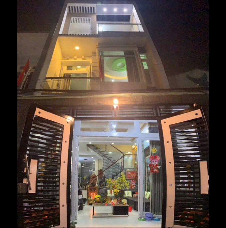 NHÀ ĐẸP 3 TẦNG – GẦN LÀNG ĐH THỦ ĐỨC – GIÁ CHỈ 4.95 TỶ Khu sầm uất, thuận tiện an cư