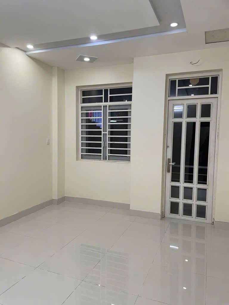 NHÀ 3 TẦNG BTCT PHÚ THUẬN Q7 –4x19- 6ty5 5