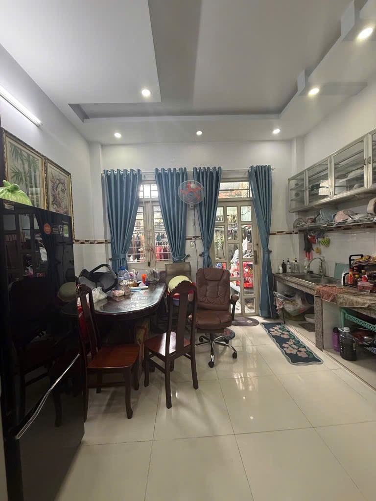 NHÀ 3 TẦNG BTCT PHÚ THUẬN Q7 –4x19- 6ty5 3