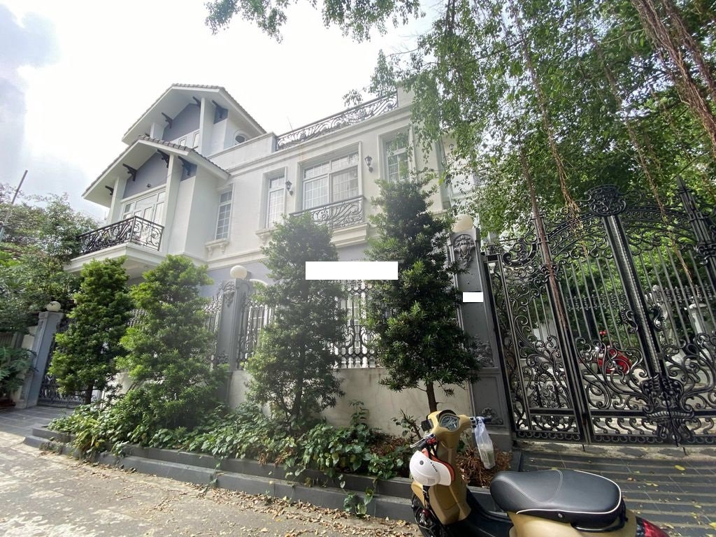 Cho thuê Nhà mặt tiền Quận 2, Hồ Chí Minh, Diện tích 320m², Giá 108 Triệu/tháng