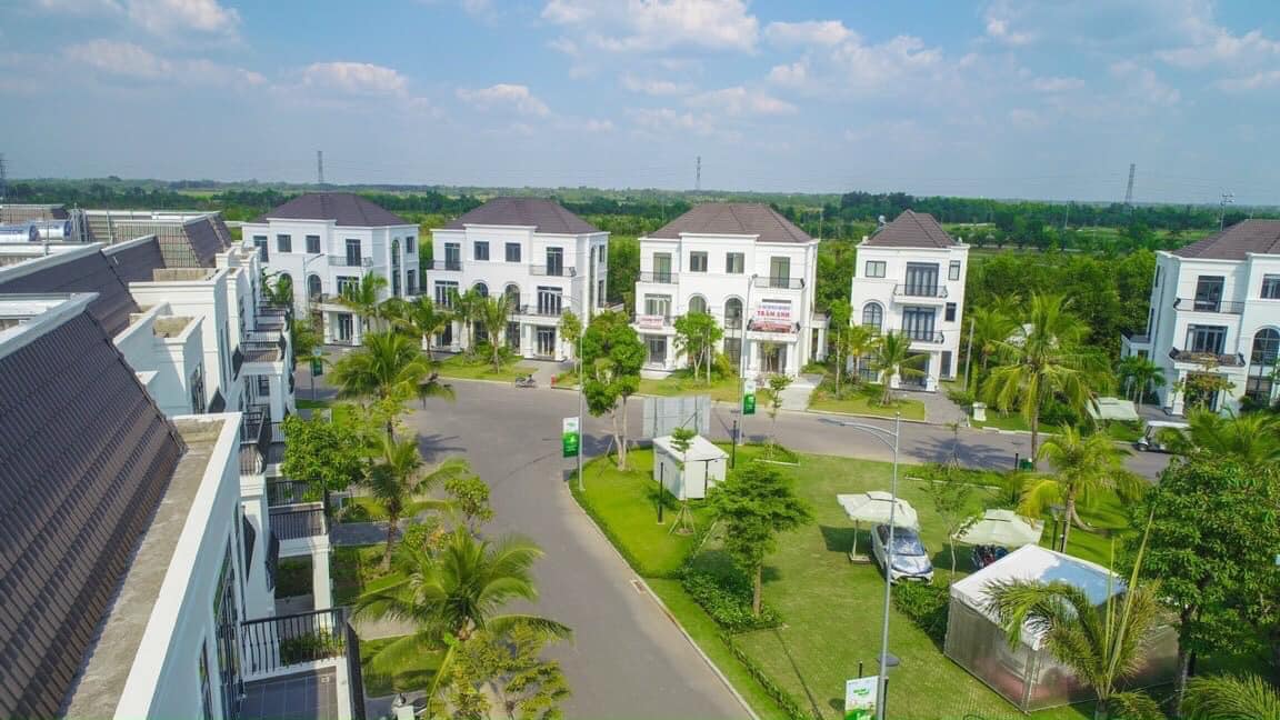 Cần bán Biệt thự dự án West Lakes Golf & Villas, Diện tích 200m², Giá 5.400.000.000 Tỷ 1