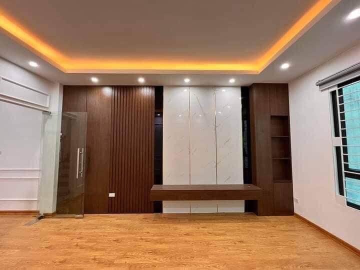 Cần bán Nhà  đường Nguyễn Trãi, Phường Thanh Xuân Bắc, Diện tích 60m², Giá 9.5 Tỷ 2