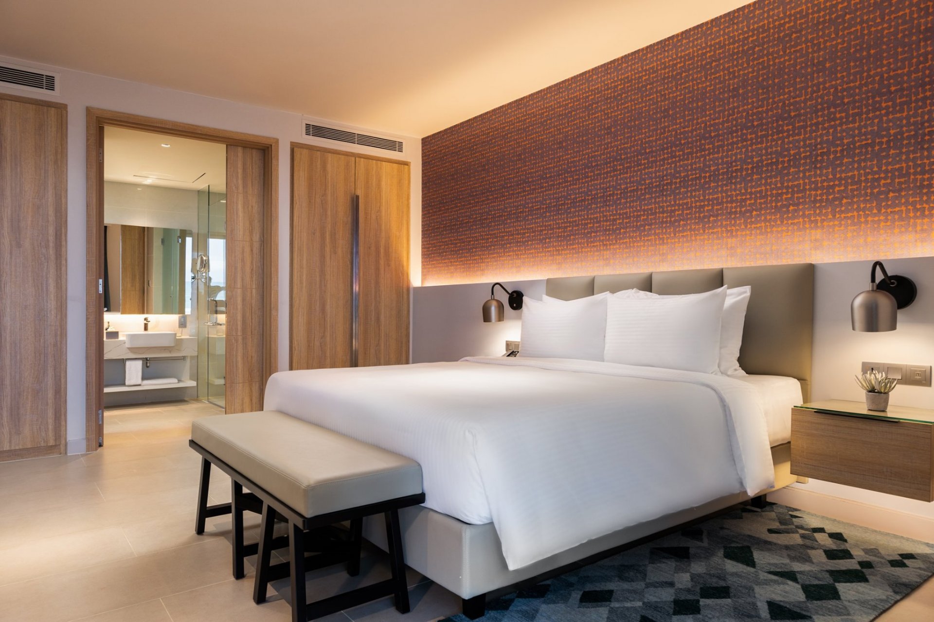 Chính chủ cho thuê phòng 4 người Resort 5 sao Alma Nha Trang 11