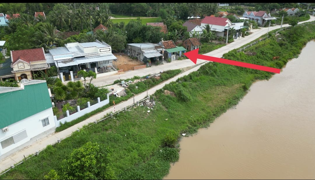 Bán nhà Ninh Phú Ninh Hoà view sông Dinh bao thơ mộng giá chỉ 899tr 1