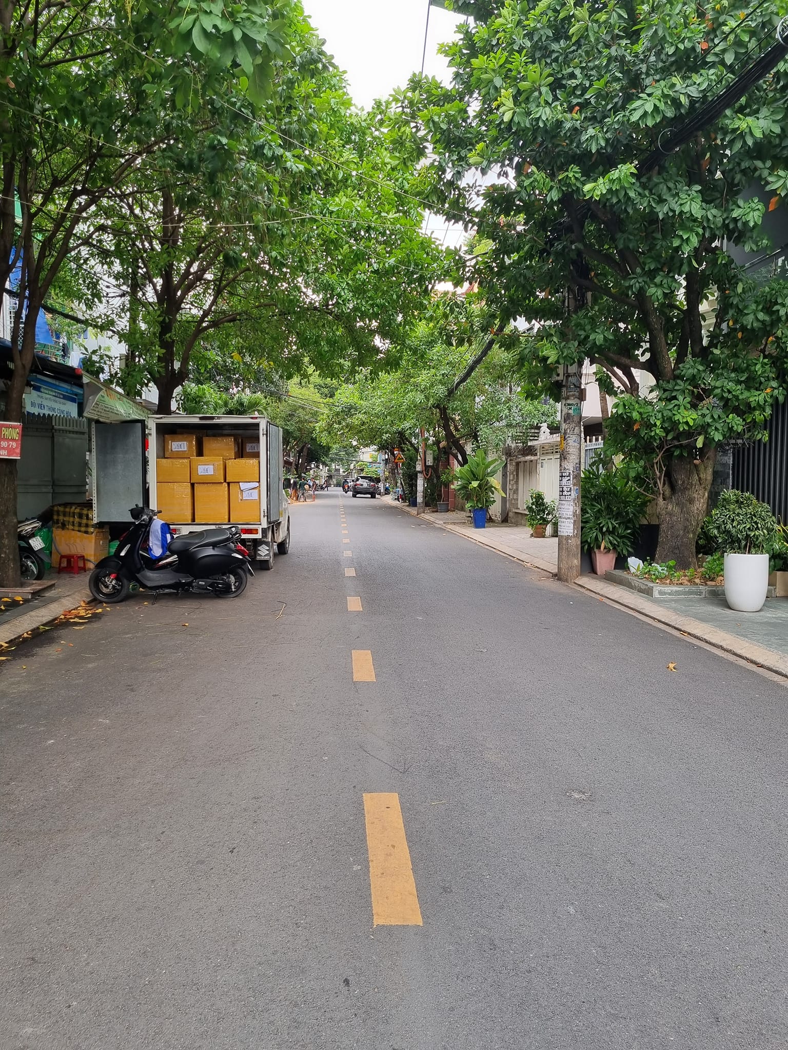 Bán Nhà đường Nguyễn Minh Hoàng Tân Bình 93m2 3