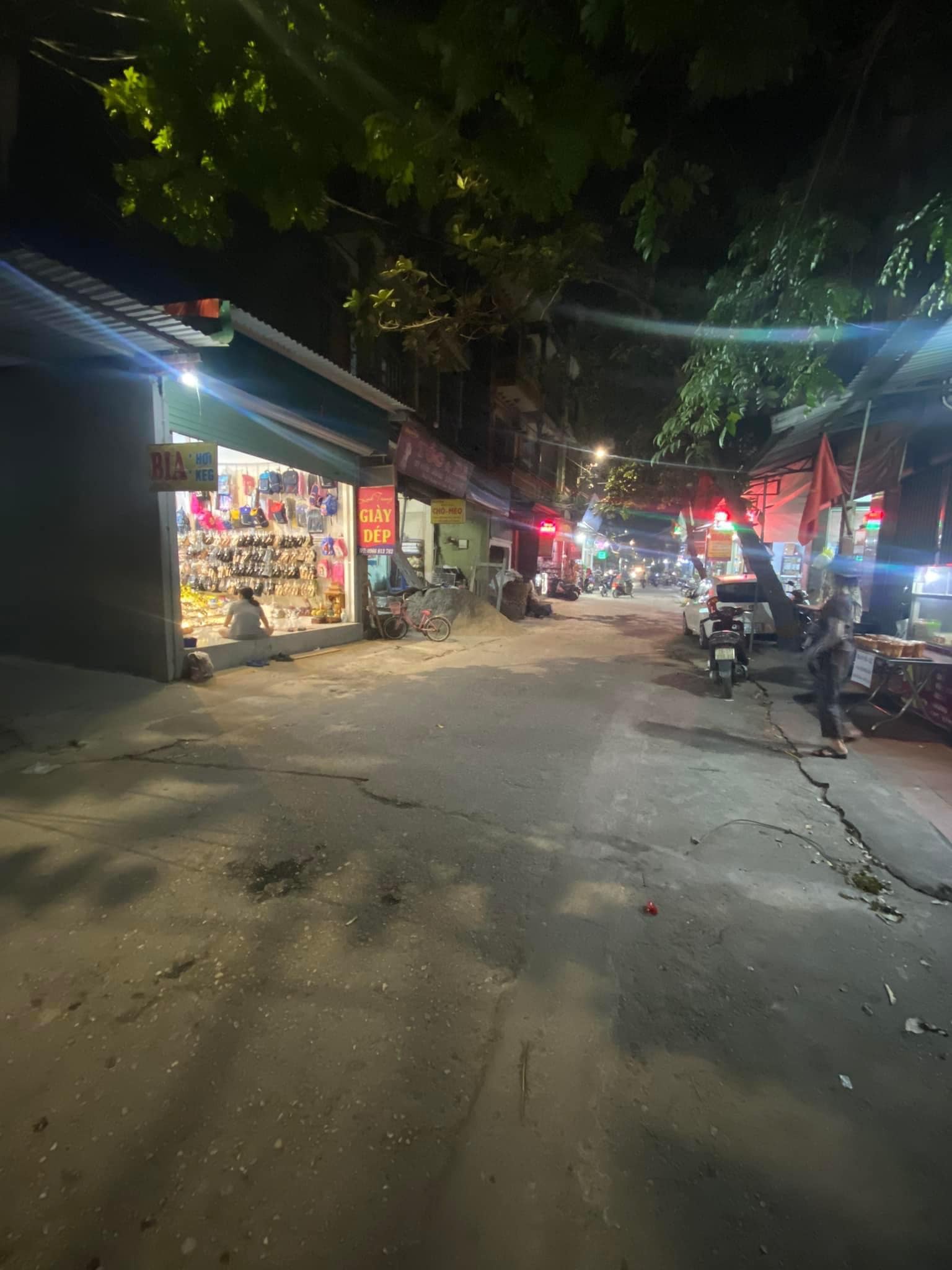 Cần bán Nhà mặt tiền đường Dục Nội, Xã Việt Hùng, Diện tích 81m², Giá Thương lượng 2