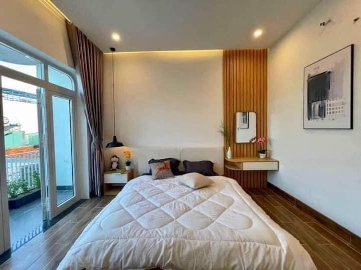 Tin nóng! Nhà đẹp, ngõ thông, kinh doanh, Kim Giang, Hoàng Mai, 55m2xT, chỉ 4.8 tỷ