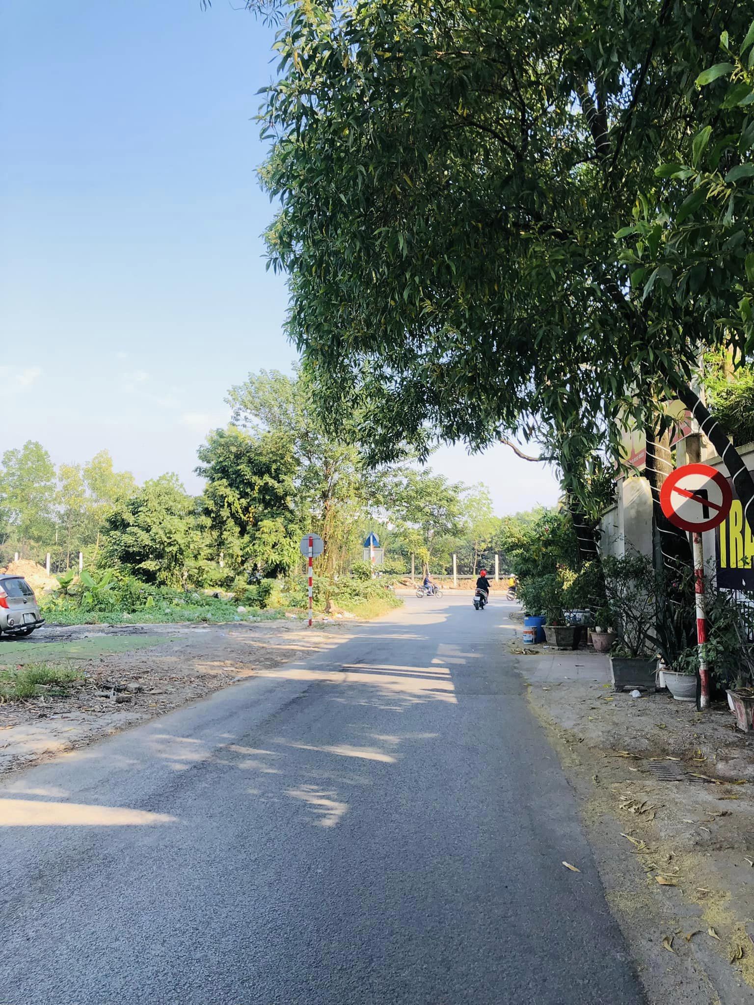 BÁN NHÀ ĐẸP Ở NGAY QUANG TIẾN, ĐẠI MỖ, 2 THOÁNG, Ô TÔ ĐỖ CỔNG 61M, NHÀ 4 TẦNG, GIÁ 4,X TỶ