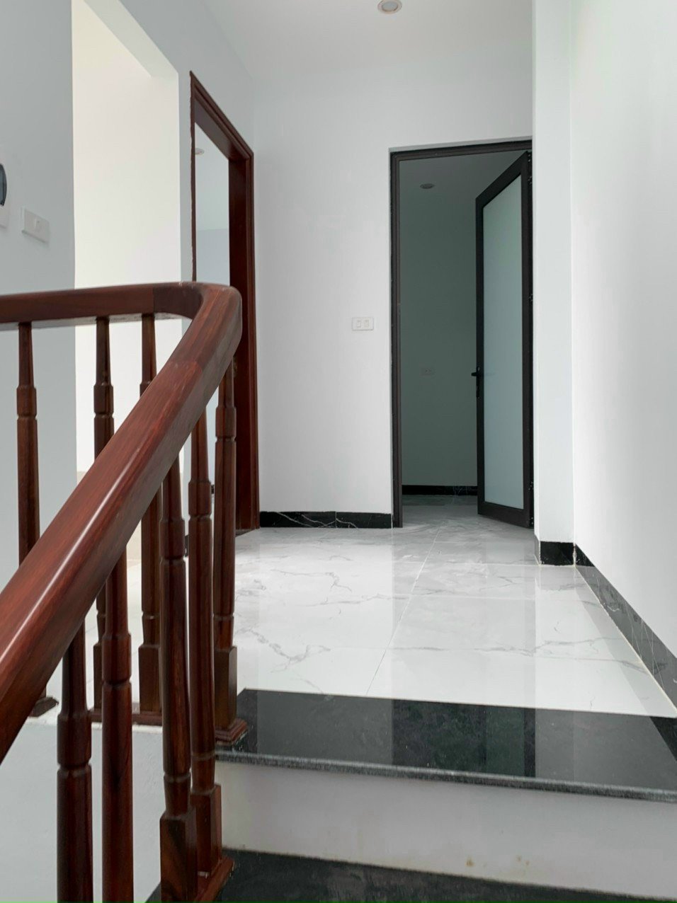 Bán nhà Hà Đông ngõ đường Mậu Lương, cách đường ô tô 50m, 2.95 tỷ, 40m2, MT 8m, 4 tầng 4