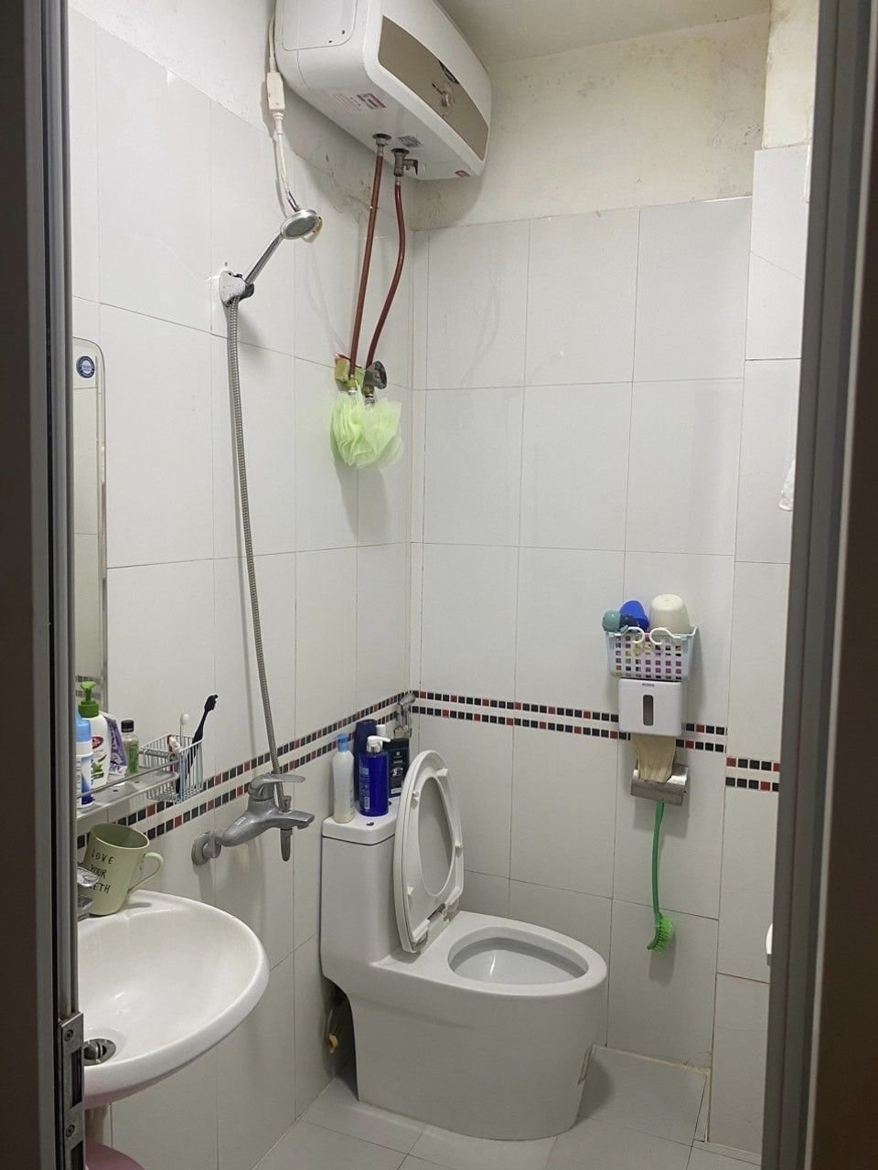 Bán nhà Phân lô quân đội Đường Mai Dịch Cầu Giấy 32m2 6T 5.9 tỷ ô tô đỗ 4