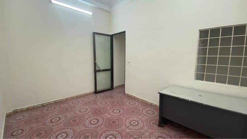 Bán nhà ngõ 152 Nguyễn Đình Hoàn 44m2 4T MT 4m 6 tỷ Nhà vuông vắn, ba gác tránh. 4