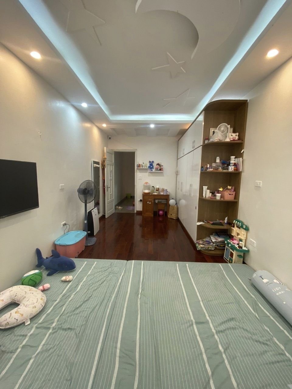 Bán nhà Phân lô quân đội Đường Mai Dịch Cầu Giấy 32m2 6T 5.9 tỷ ô tô đỗ 5