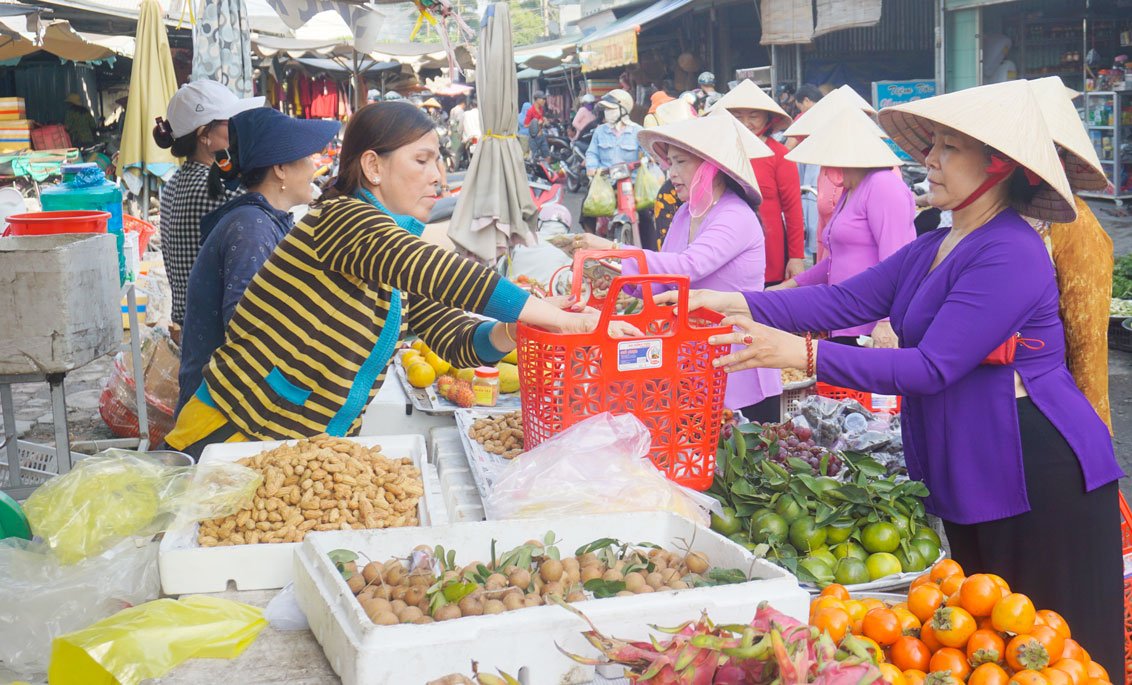 ĐẤT DÀNH CHO GIỚI SIÊU GIẢU [6.000M2-GIÁ 850TR] MT NHỰA 18M,SÁT Q.LỘ 14, CẠNH CHỢ VINCOM, GẦN KCN VIỆT-SING 5