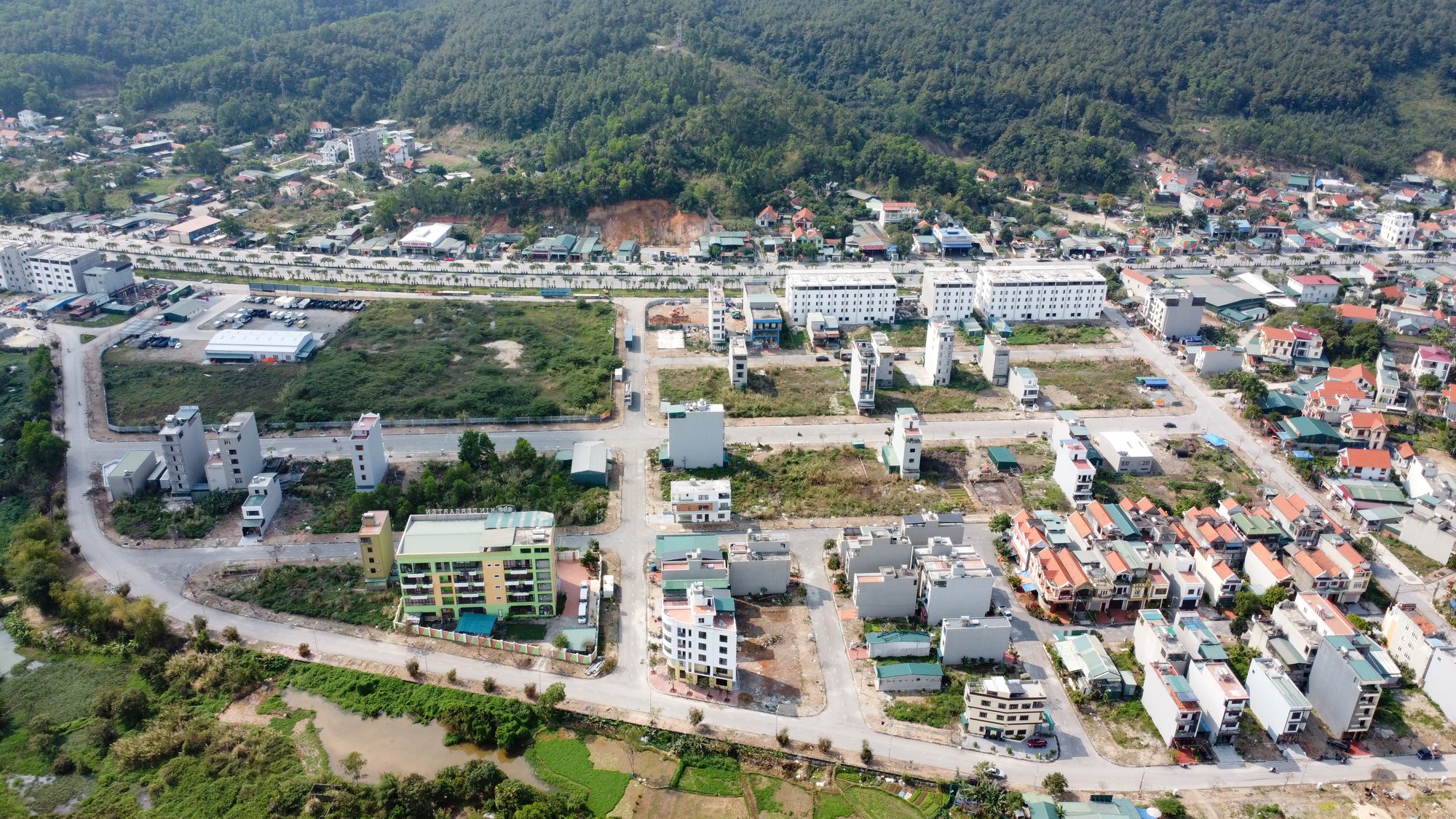 Cần bán Đất nền dự án Phường Hà Khẩu, Hạ Long, Diện tích 110m², Giá 47 Triệu/m²