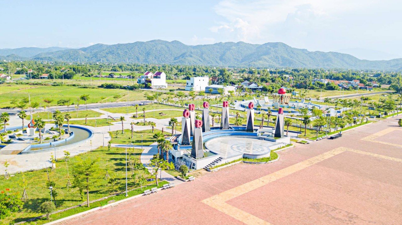 * Đất nền hành chính sân bay TP Tuy Hòa – Nam Phú Yên *