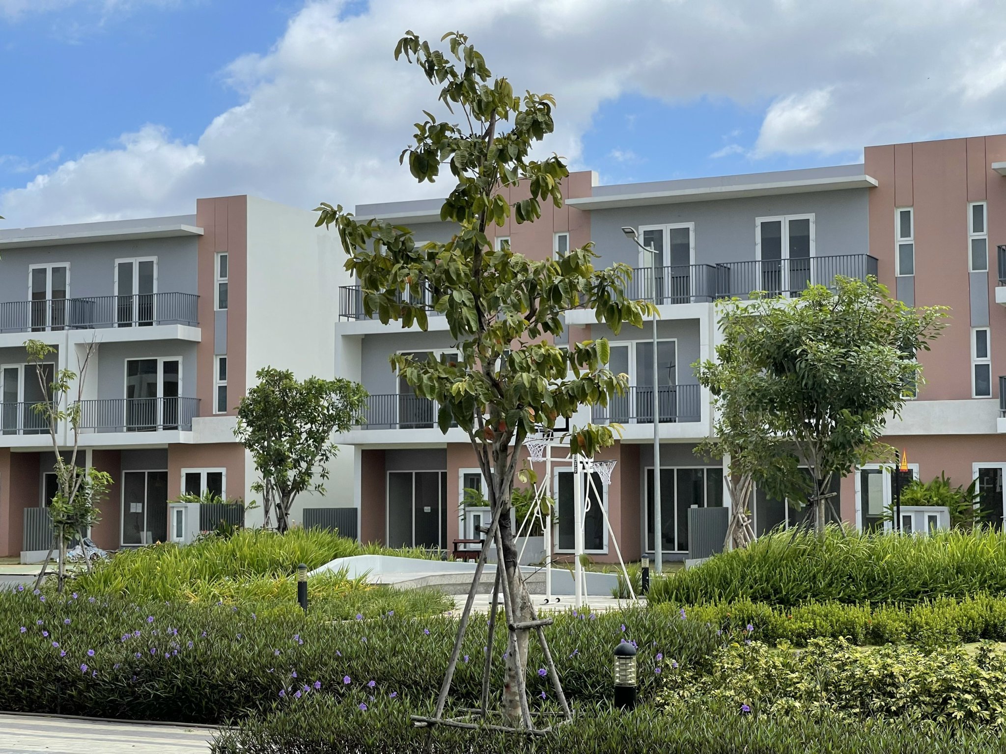 Rổ hàng 600 căn chuyển nhượng nhà phố, biệt thự Dragon Village tại P. Phú Hữu, Q9 chỉ từ 5.8 tỷ / căn 8