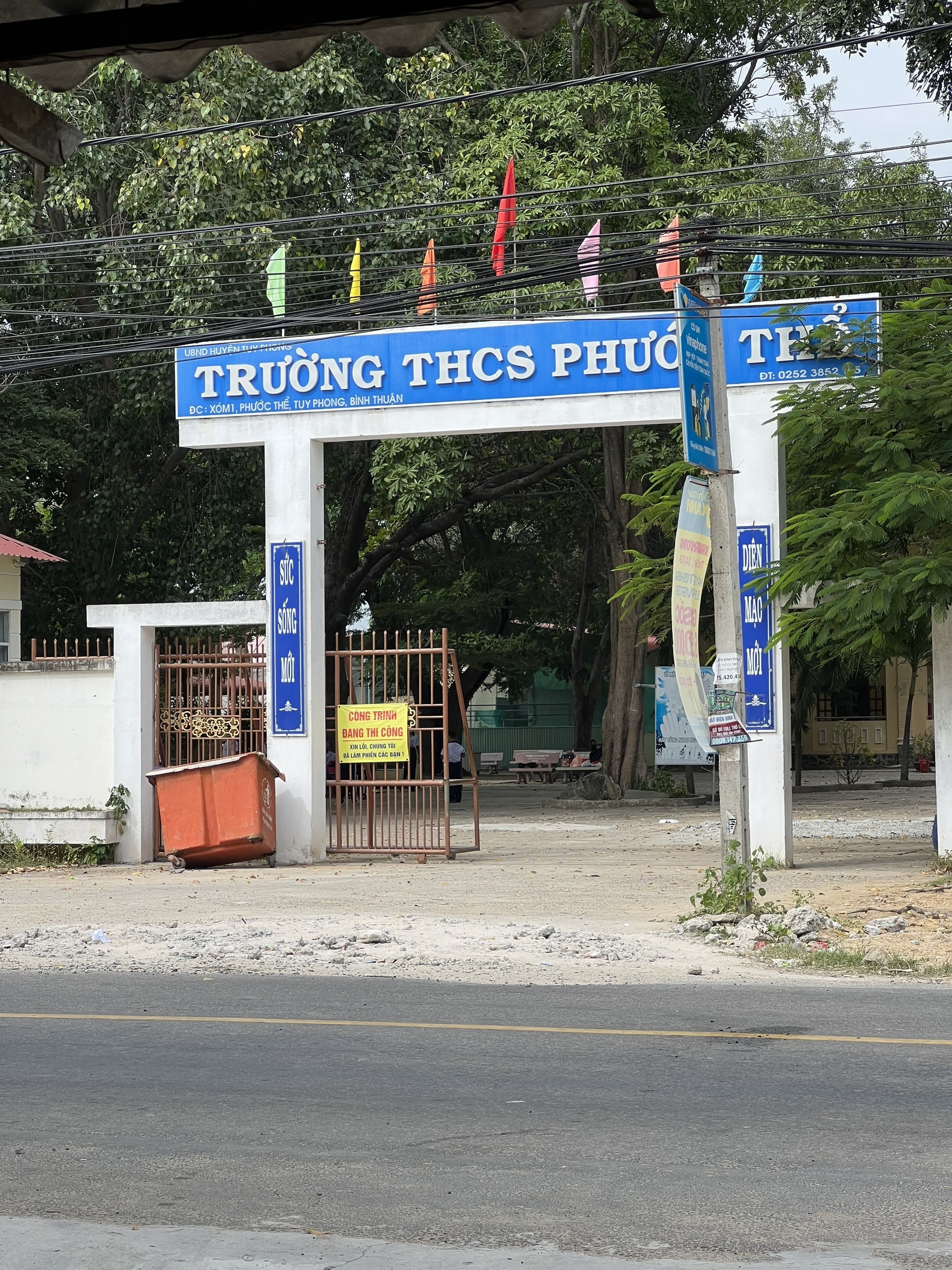 Đất biển Bình Thuận mặt tiền đường lớn đối diện trường học giá 1 tỷ 4 5