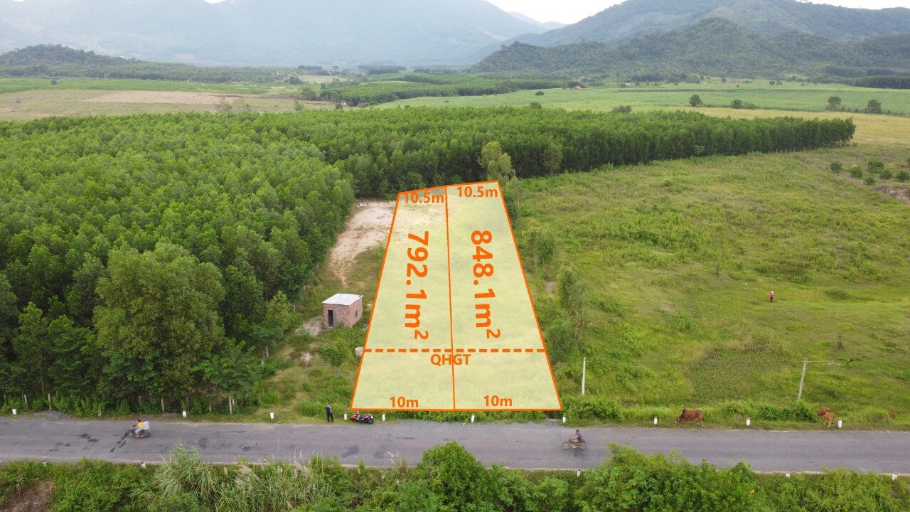 Cần Bán Lô Đất Mặt tiền đường DT8 Ninh Tân Ninh Hoà - diện tích : TC: 1690.2m2