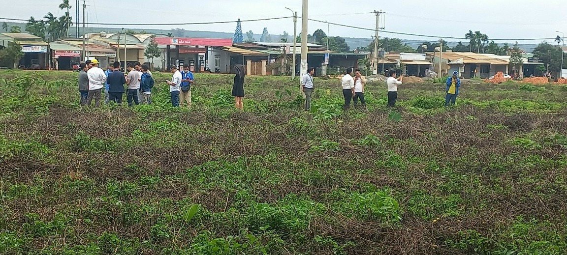 Lô đất đang được săn đón ,  đất đấu giá nhà nước không lo pháp lý , sản phẩm khang hiếm, đất nền sổ đỏ phú lộc. 2