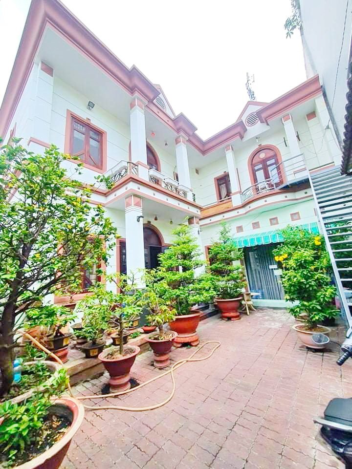 Cần bán Biệt thự đường Lâm Văn Bền, Phường Tân Kiểng, Diện tích 331m², Giá 26 Tỷ 2
