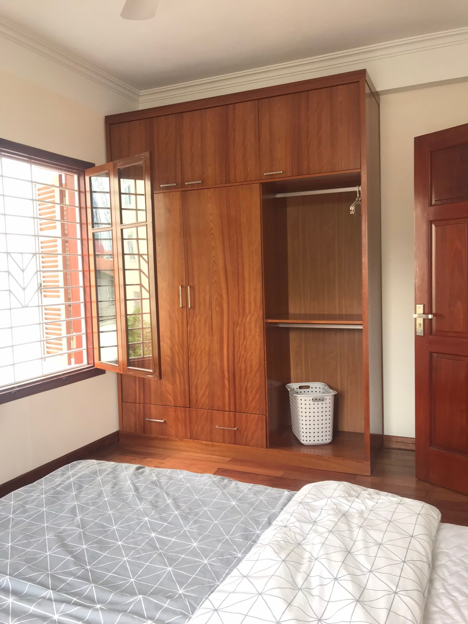 Cho thuê căn hộ Apartment 1N,1K Full đồ tại Ngõ 29 Liễu Giai, Ba Đình. Chỉ 9.5tr 2