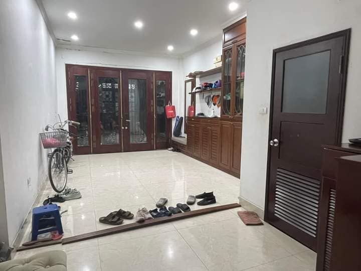 Cần bán Nhà ở đường Trần Duy Hưng, Phường Trung Hòa, Diện tích 48m², Giá Thương lượng 2