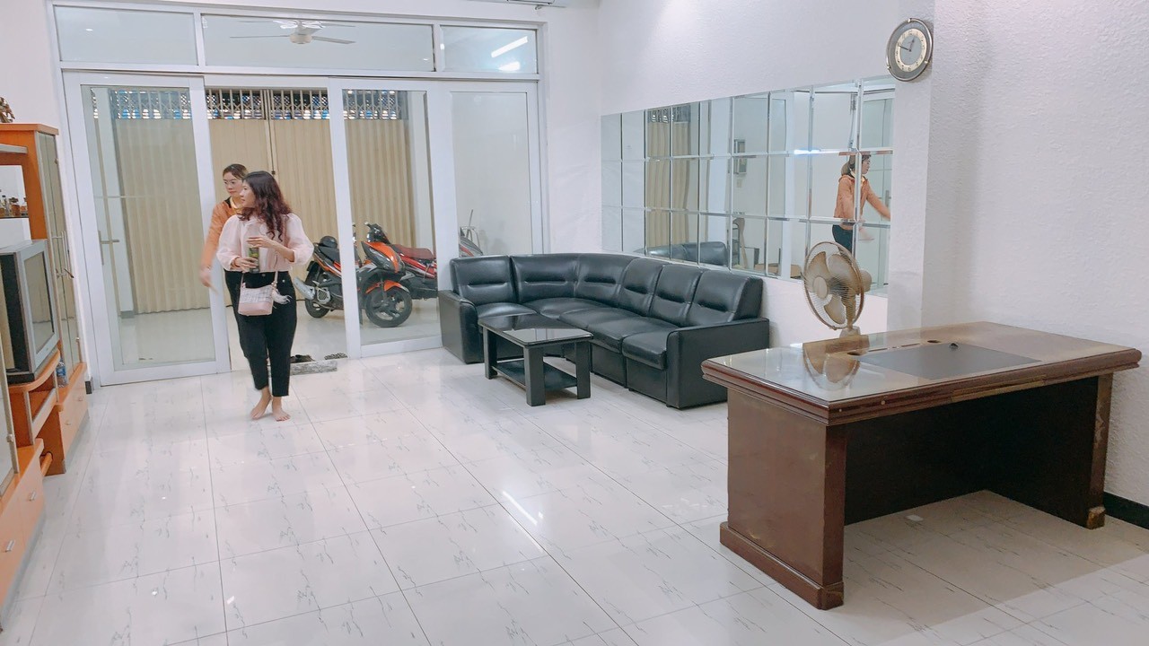 Cần bán Nhà mặt tiền đường Lâm Văn Bền, Phường Bình Thuận, Diện tích 119m², Giá 25.8 Tỷ 3
