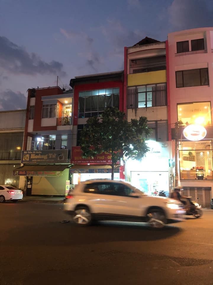 Bán Nhà Mặt Tiền Kinh Doanh Hoàng Việt, Phường 4, Quận Tân Bình 3