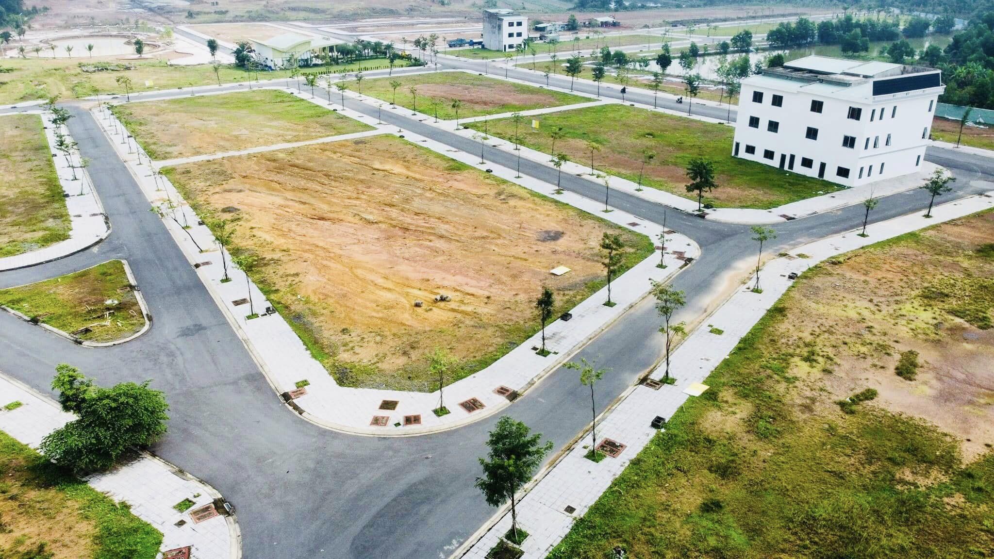 Cần bán Đất dự án Khu đô thị PNR Estella, Diện tích 80m², Giá 400.000.000 Triệu 2