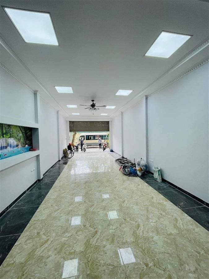 Bán nhà phố Hoàng Cầu Quận Đống Đa 75m2x7 tầng thang máy, kinh doanh, Văn phòng, 2 ô tô tránh. 3