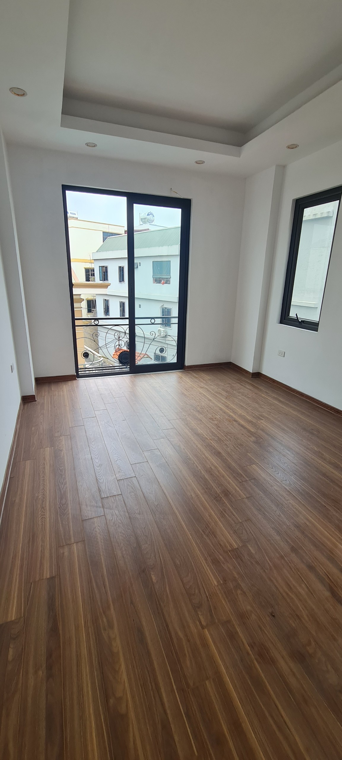 Bán nhà riêng cuối Trịnh Văn Bô 33m²*4T, 50m đến Vành Đai 3.5 - Trường học các cấp. Ôtô đỗ cách 20m 4