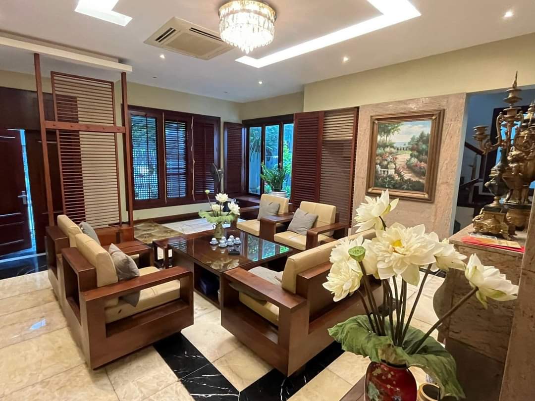Mình có Nhà cần bán tại Nguyễn Thị Định, Cầu Giấy, 92,6mm2, giá 16,7 tỷ. 4