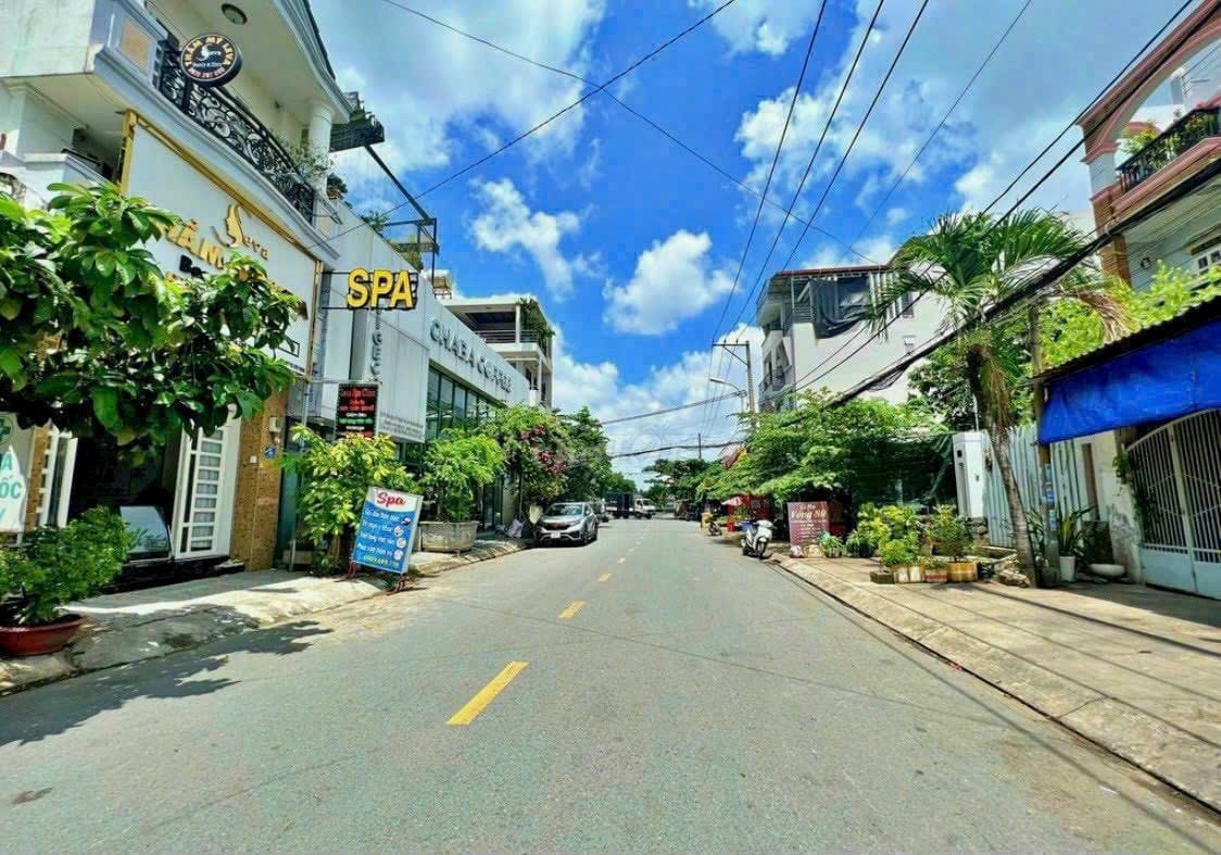 Bán nhà mặt tiền đường nhánh Quốc lộ 13, kế Vạn Phúc City, Hiệp Bình Phước, Thủ Đức 75m2, 4 tầng, 5