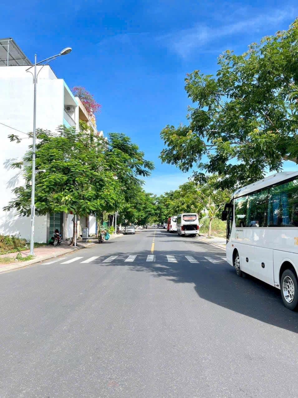 Bán nhanh lô góc đường số 13 khu đô thị Hà Quang 2, Nha trang, đối diện trung tâm thương mạigiá 3