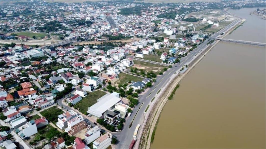 Bán đất KĐT Nam Sông Cái, Diên Khánh, lô góc siêu đẹp, 2 mặt tiền đường 13mgiá rẻ chỉ 15,5 tr/m2 3