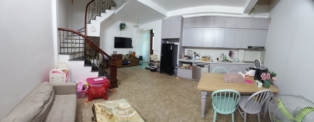 NHÀ ĐẸP DÂN XÂY MINH KHAI 32M2 - 4 tầng Full ĐỒ GIÁ 3 tỷ 2