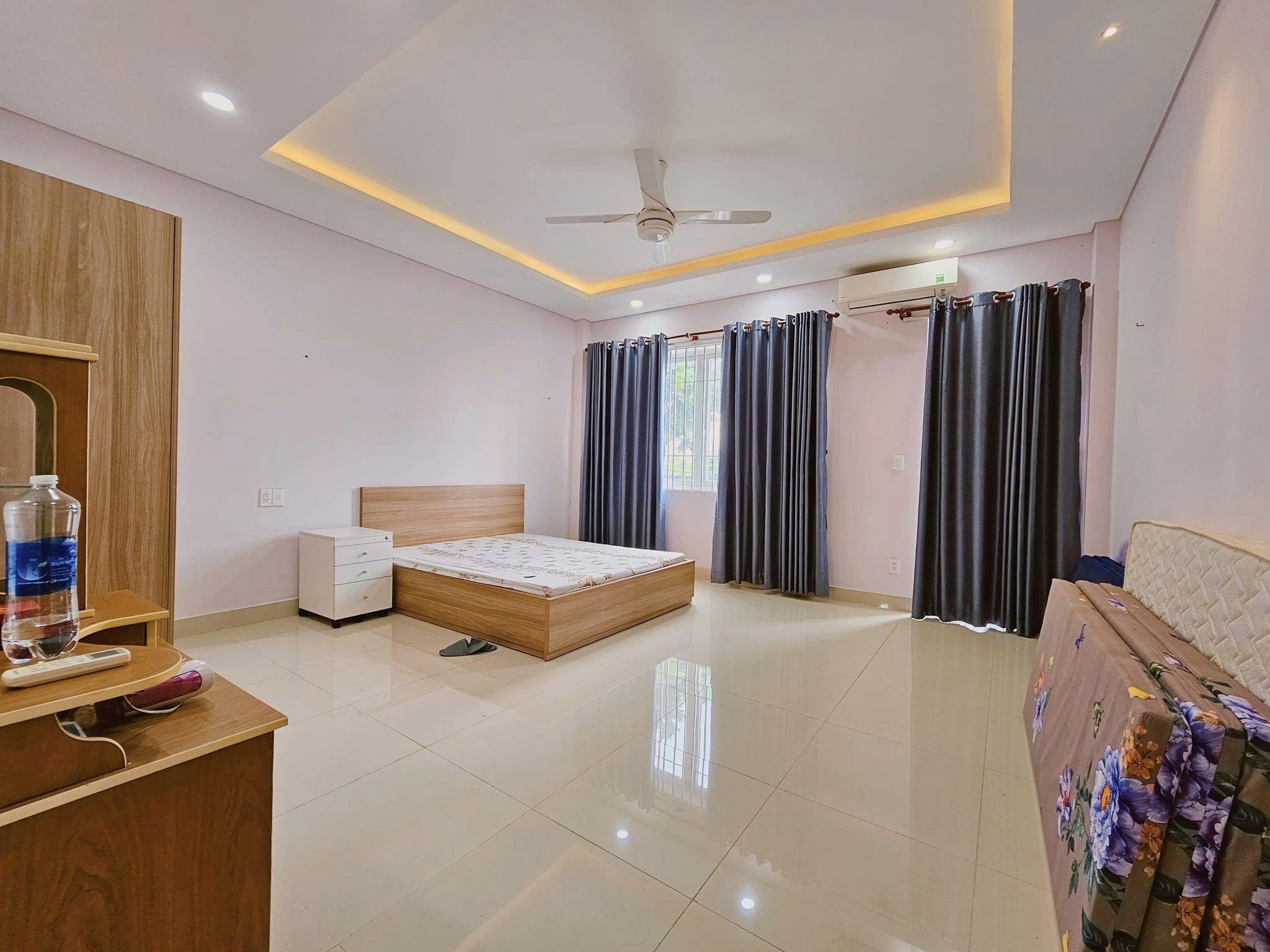 Nhà 3 tầng hoàn công, 90m², khu dân trí cao đường số 2 Hiệp Bình Chánh 5