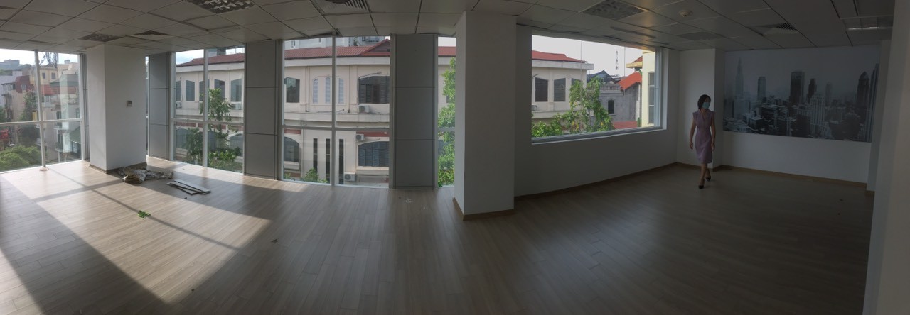 Chính chủ cho thuê văn phòng 150m2 mới đẹp tại 57 Trần Quốc Toản, Hoàn Kiếm, Hà Nội. LH.0866683628 3