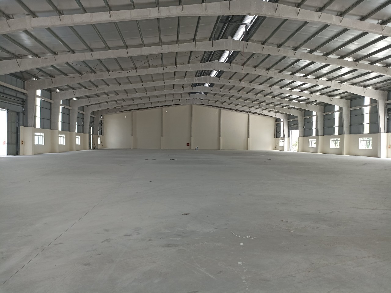 Cho thuê nhà xưởng mới trong và ngoài Khu CN Tân Hồng, Bắc Ninh, DT đa dạng 1000m2 đến 200.000m 1
