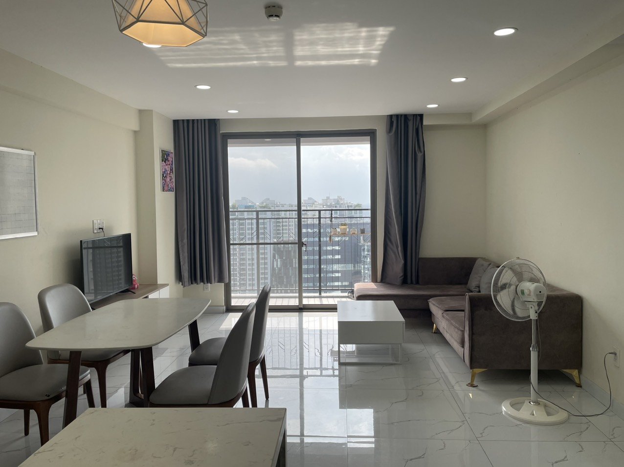 Cho thuê Căn hộ chung cư dự án Saigon South Residences, Diện tích 104m², Giá 17 Triệu/tháng 1