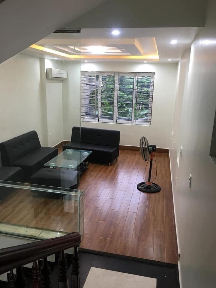 Cho thuê nhà 5 tầng tuyến 2 Lê Hồng Phong 60M  có 7 phòng  ngủ giá 25tr tháng 3