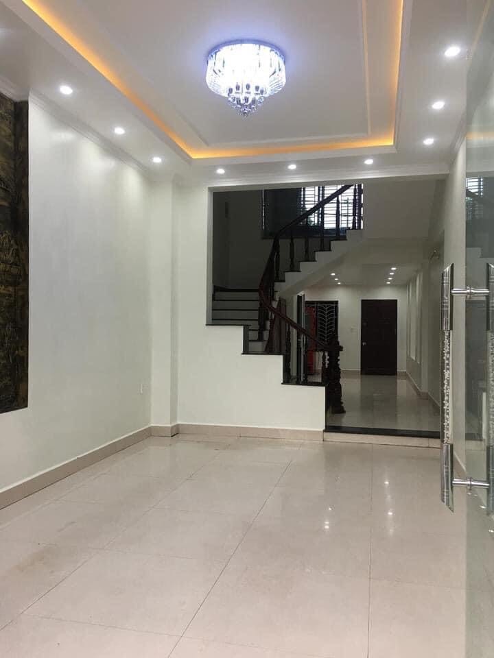 Cho thuê nhà 5 tầng tuyến 2 Lê Hồng Phong 60M  có 7 phòng  ngủ giá 25tr tháng 1