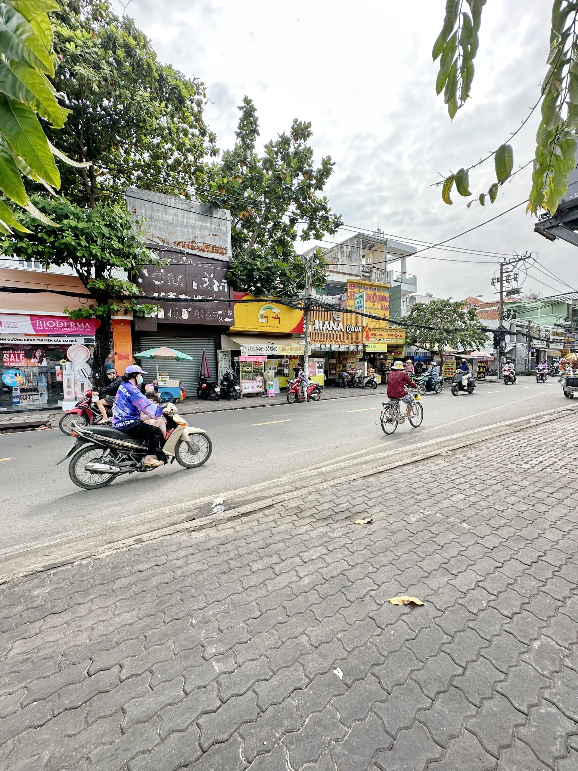 Cần bán Nhà mặt tiền đường Lâm Văn Bền, Phường Tân Thuận Tây, Diện tích 171m², Giá 39 Tỷ 2