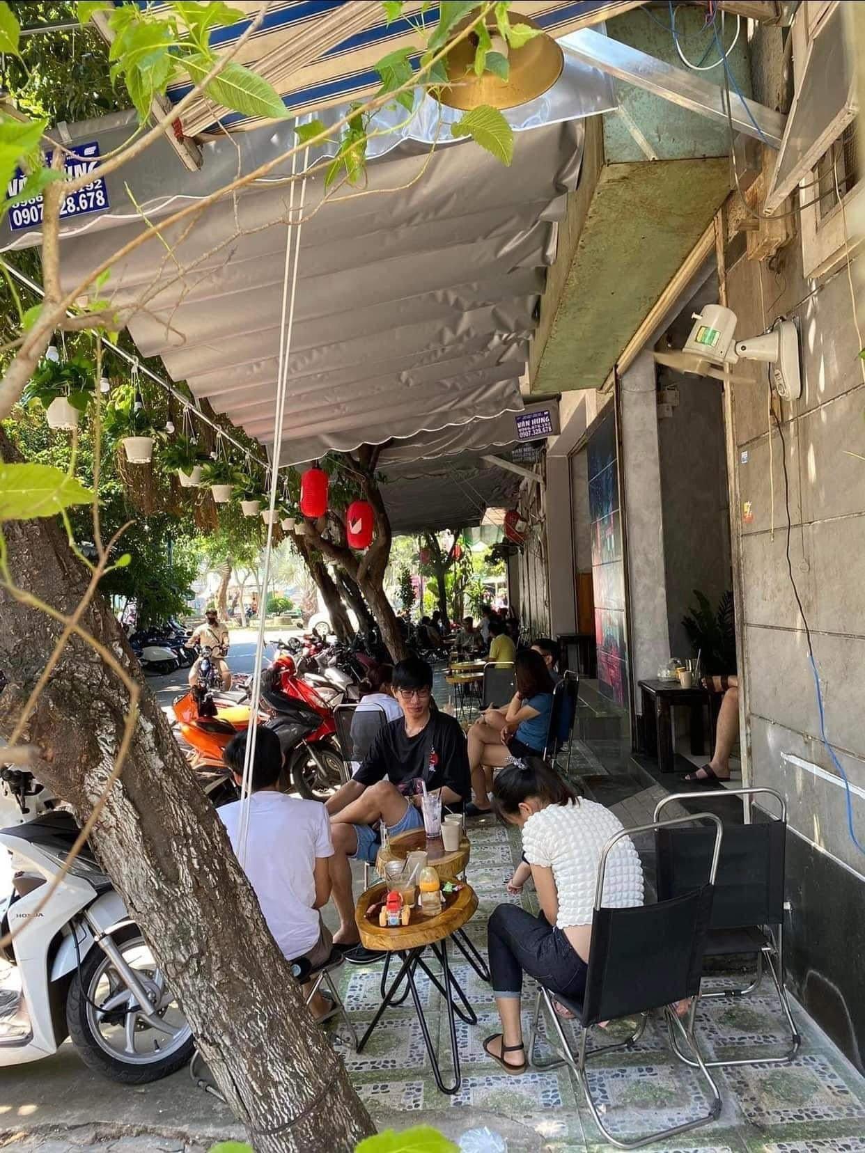 CHÍNH CHỦ Cần Sang Nhượng Quán Cafe 2 MẶT TIỀN - THOÁNG MÁT - RỘNG RÃI tại Q. Tân Phú 3