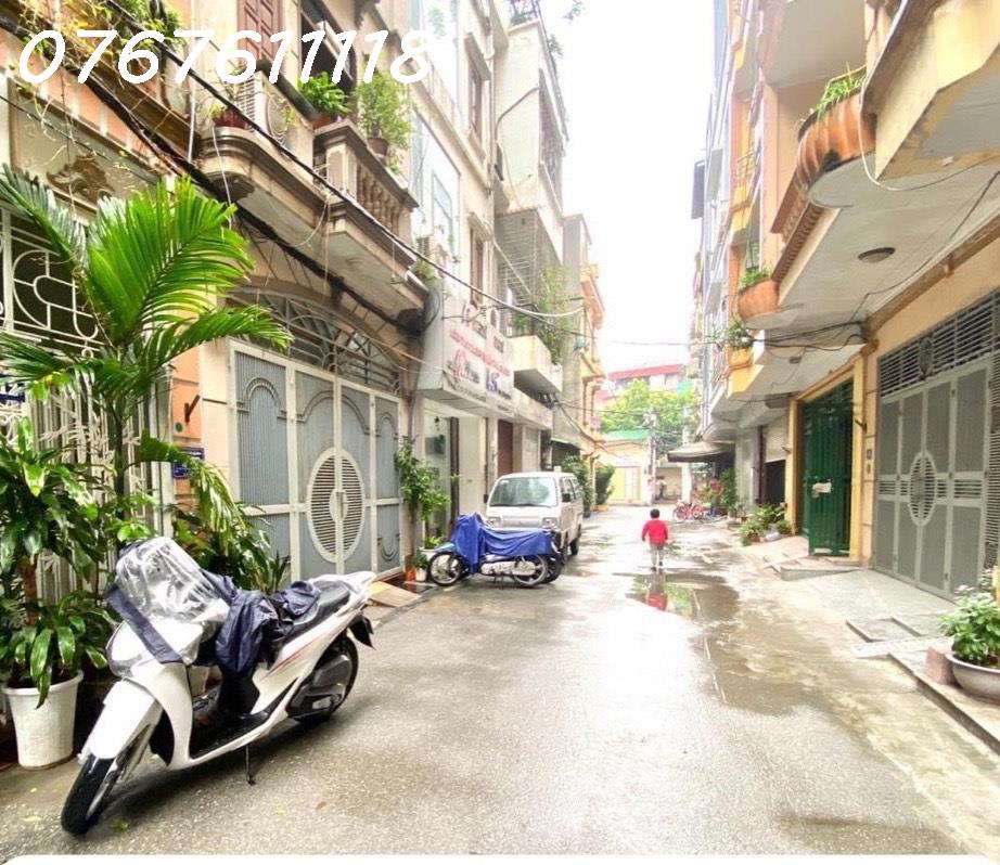 Bán nhà Nguyễn Văn Cừ,ô tô tránh vòng quanh,2 thoáng,65m*5T,MT4.5m,8 tỷ dư 1
