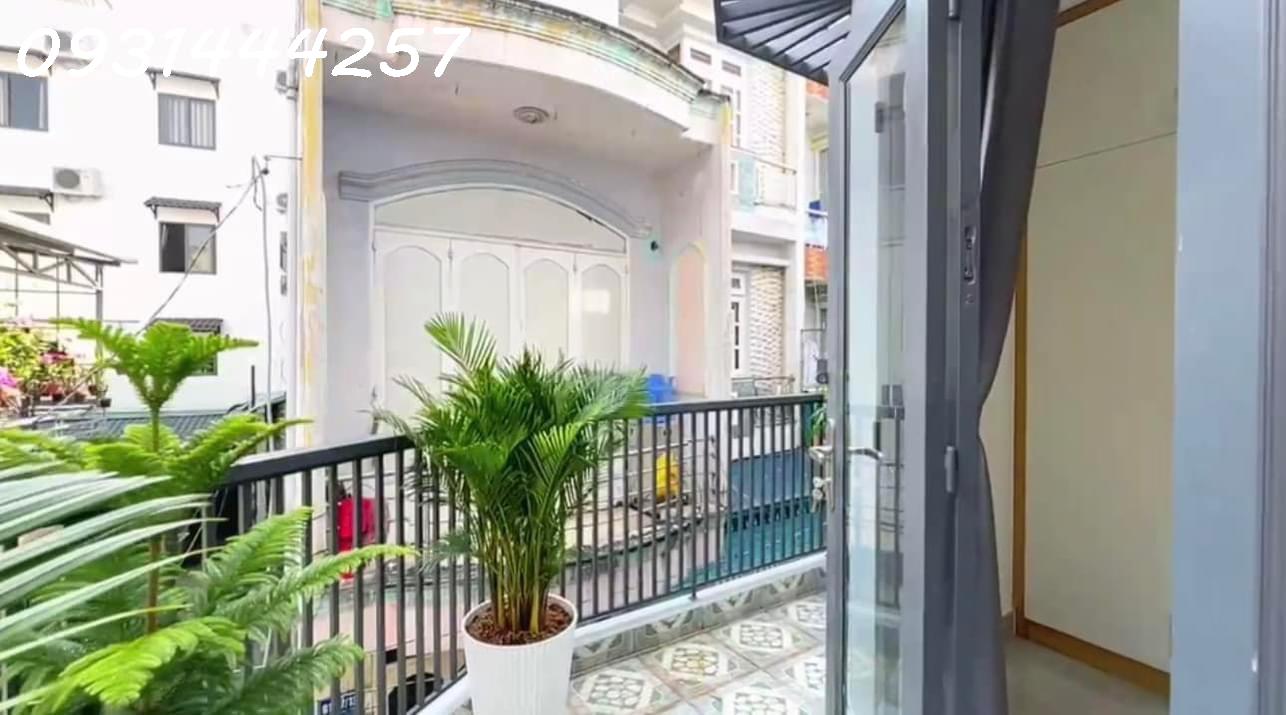 NHÀ LÔ GÓC 2MẶT HẺM Q.TRUNG,42M2, NGANG KHỦNG 7M,2 LẦU,NHÀ MỚI,FULL NT 3