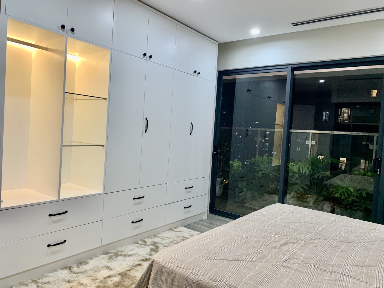 Tôi thiện chí bán căn 104m2 tầng trung view đẹp full đồ Imperia Garden 6.1 tỷ 4