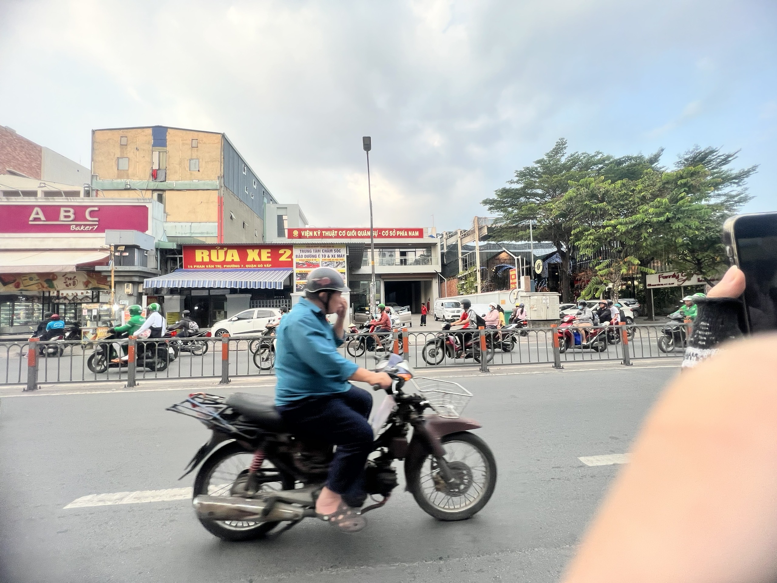 Cực Hiếm: Bán Nhà Mặt Tiền Phan Văn Trị, Gò Vấp. Kinh doanh sầm uất chỉ 16 tỷ 3