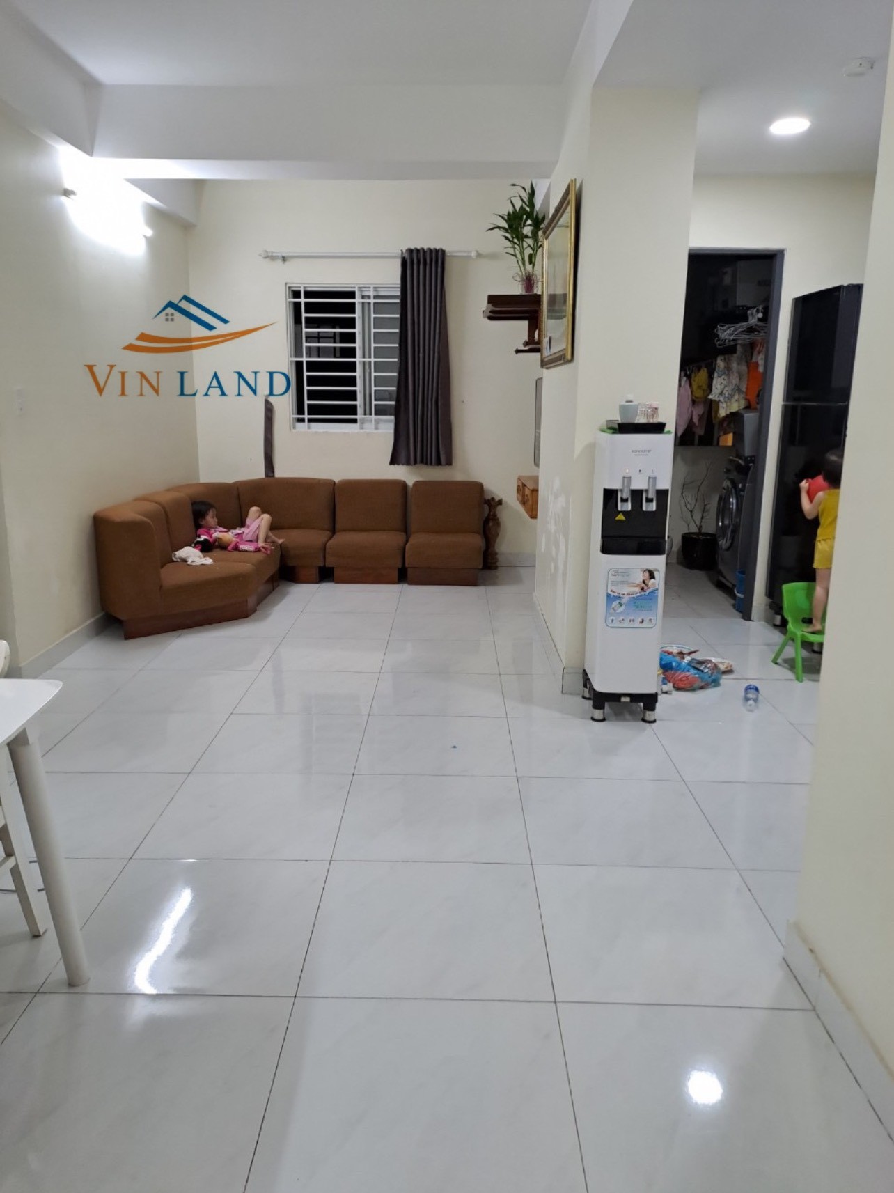 Cho thuê căn hộ 63m2 Cường Thuận full nội thất có ban công