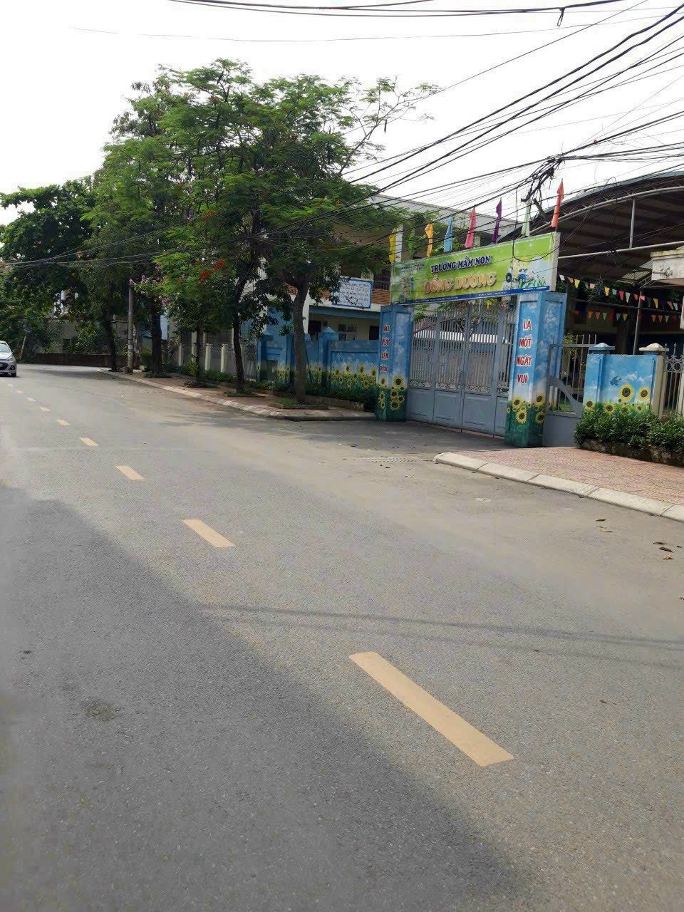 Siêu rẻ 1 lô đất đẹp 50m, sổ đỏ sẵn cc đất tại Đồng Mai, Hà ĐôngCách cổng trường mn, chợ dân